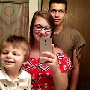 Meet your Posher, Cynthia